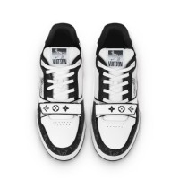 Louis Vuitton Trainer Sneaker Black White