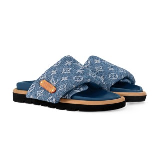 Louis Vuitton Pool Pillow Comfort Blue