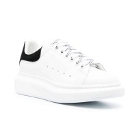 Alexander MCQueen Oversized Sneaker Suede (2)