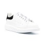 Alexander MCQueen Oversized Sneaker Suede (2) Alexander MCQueen Oversized Sneaker Suede (2)