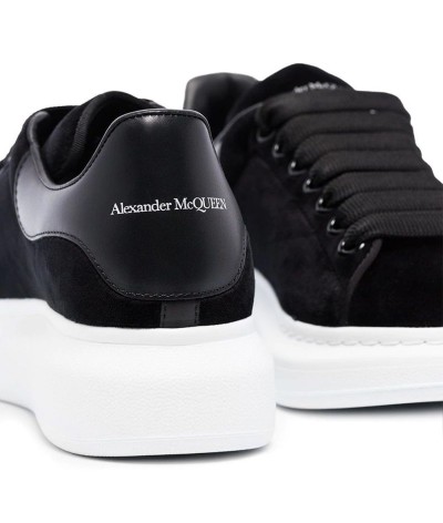 Alexander McQueen Oversized Sneaker Velvet Black