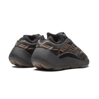 Adidas Yeezy Boost 700 V3 Clay Brown