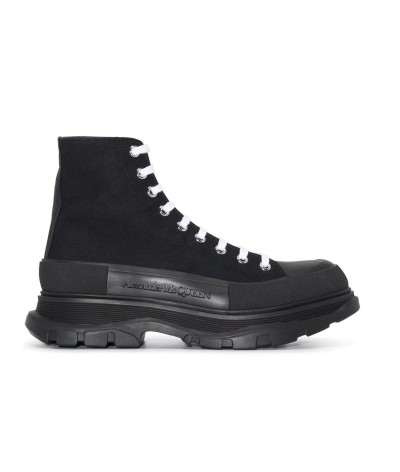 Alexander McQueen Tread Slick: Caratteristiche, Design e Stile delle Sneakers Iconiche | DripHouse