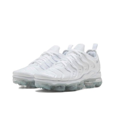 Nike Air Vapormax Plus Triple White