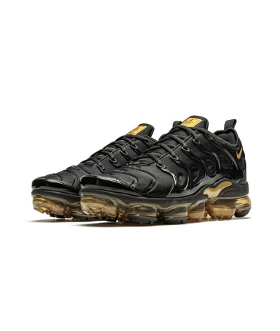 Nike Air Vapormax Plus Metallic Black Gold