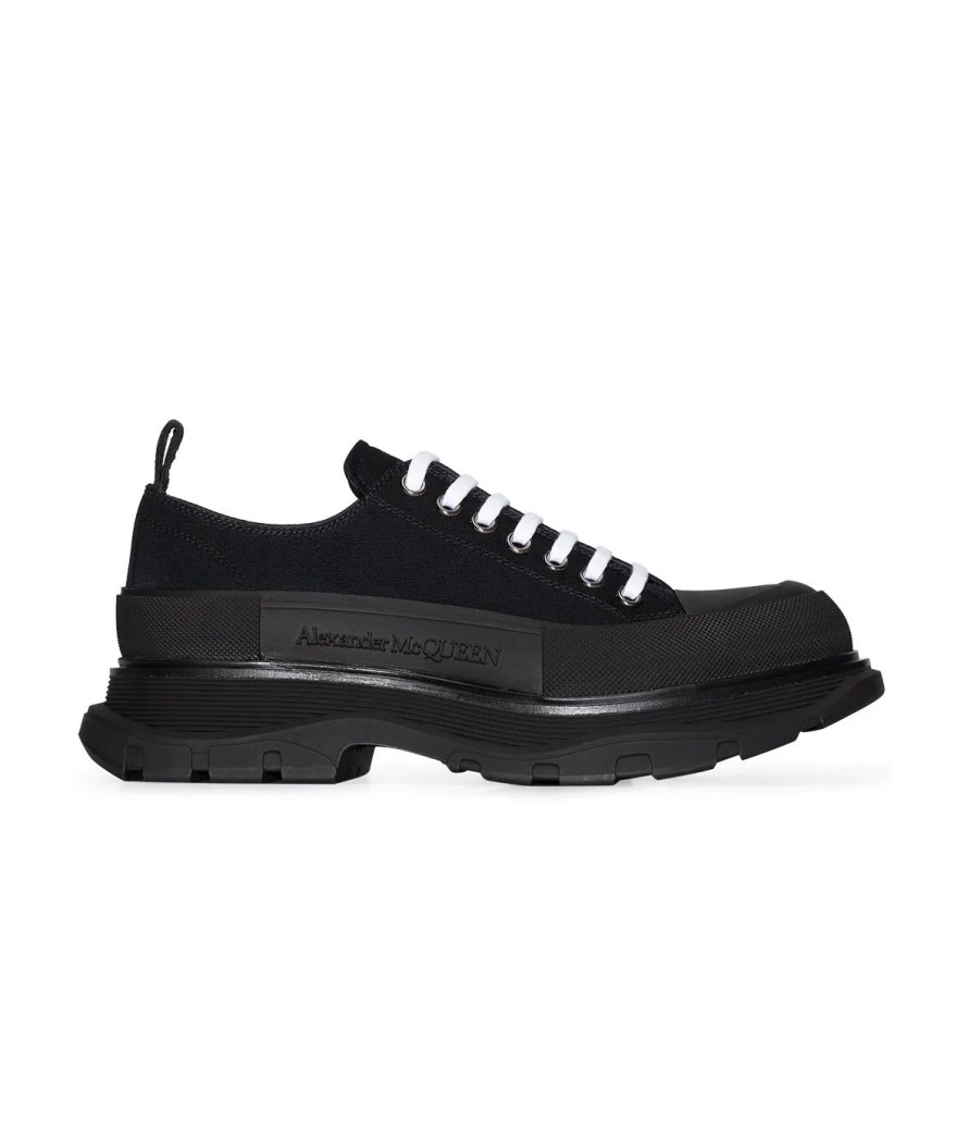 Alexander McQueen Tread Slick: Caratteristiche, Design e Stile delle Sneakers Iconiche | DripHouse
