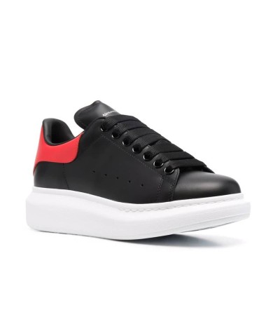 Sneakers Alexander McQueen Oversized, Stile e Comfort di Lusso | DripHouse