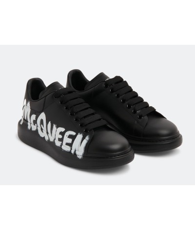 Sneakers Alexander McQueen Oversized, Stile e Comfort di Lusso | DripHouse