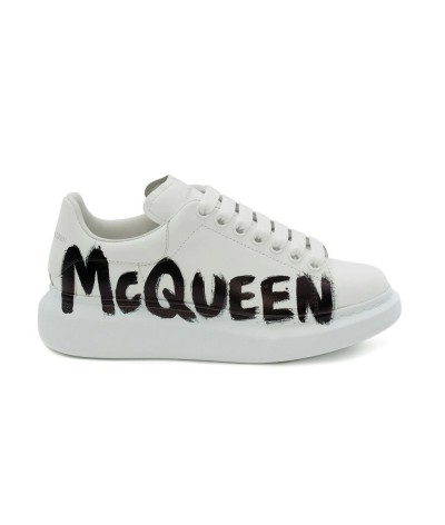 Sneakers Alexander McQueen Oversized, Stile e Comfort di Lusso | DripHouse