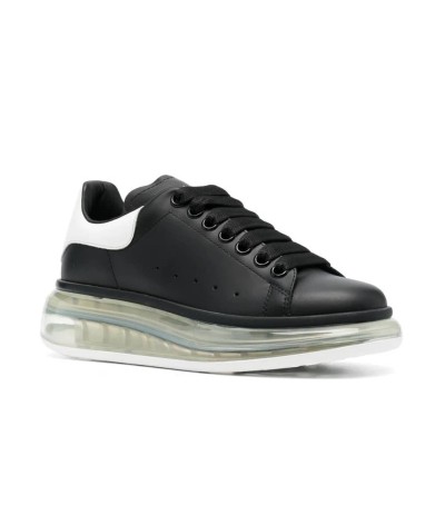 Sneakers Alexander McQueen Oversized, Stile e Comfort di Lusso | DripHouse