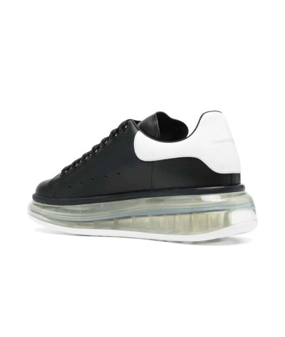 Sneakers Alexander McQueen Oversized, Stile e Comfort di Lusso | DripHouse