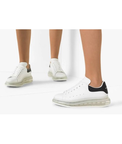 Sneakers Alexander McQueen Oversized, Stile e Comfort di Lusso | DripHouse