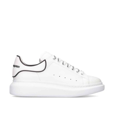 Sneakers Alexander McQueen Oversized, Stile e Comfort di Lusso | DripHouse