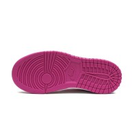 copy of Nike SB Dunk Low 52 White Pink