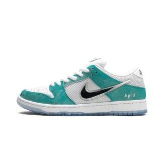 Nike SB Dunk Low April