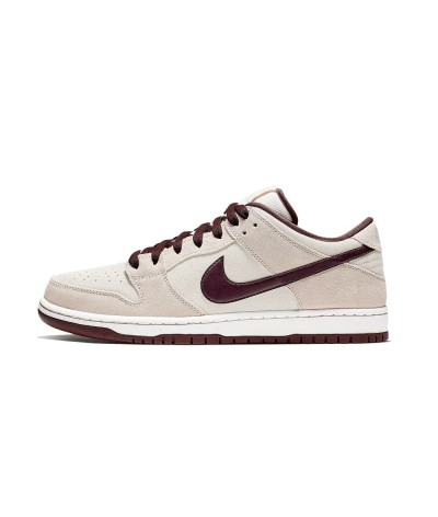 Nike SB Dunk Low Desert Sand Mahogany