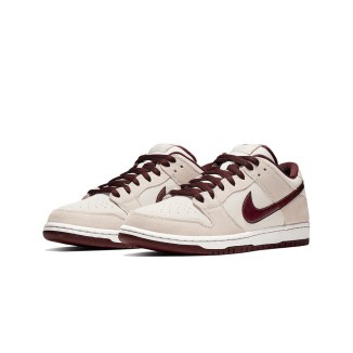 Nike SB Dunk Low Desert Sand Mahogany