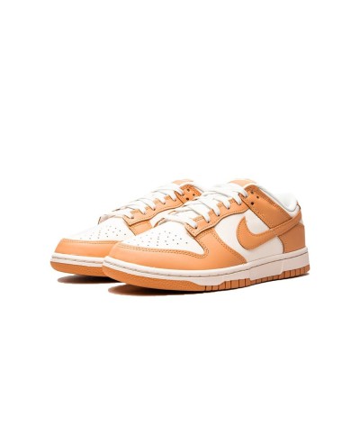Nike SB Dunk Low Harvest Moon