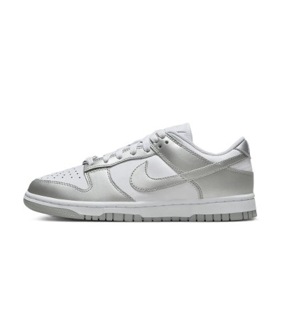 Nike SB Dunk Low Metallic Silver