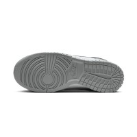 Nike SB Dunk Low Metallic Silver