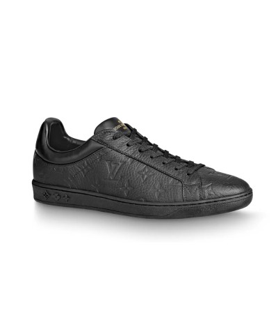 Sneakers Louis Vuitton: L’eleganza del Lusso e Design Moderno | DripHouse