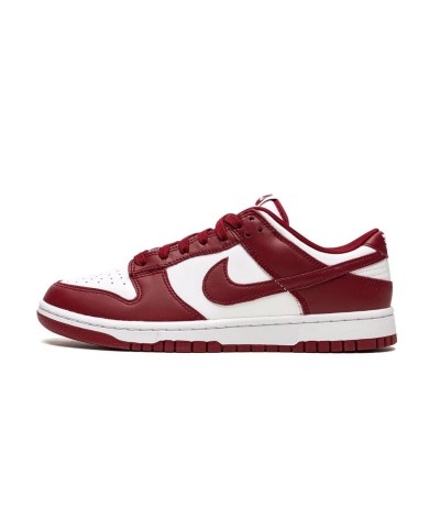 Nike SB Dunk Low Team Red