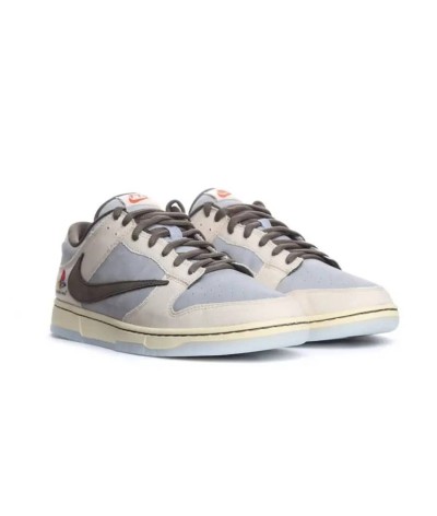 Nike SB Dunk Low Travis Scott X Playstation
