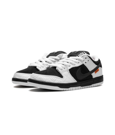 Nike SB Dunk Low X Tightbooth Black and White