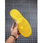 Nike SB Dunk Low Yellow
