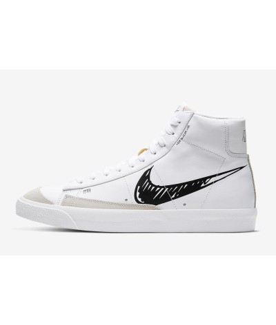 Nike Blazer Mid 77 Vintage Bianca Logo Dipinto