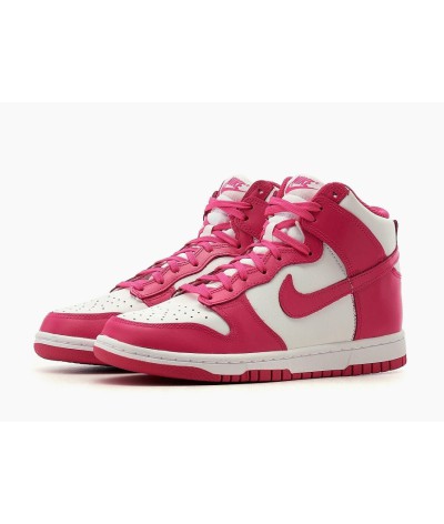 copy of Nike SB Dunk High Yellow University