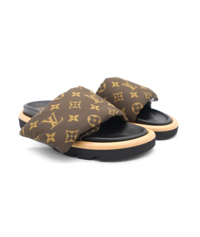 Sneakers Louis Vuitton: L’eleganza del Lusso e Design Moderno | DripHouse