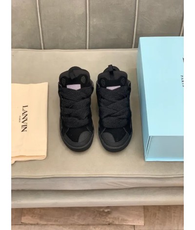 Acquista Lanvin Curb Lace-up Sneakers: Eleganza e Comfort per il Tuo Look Urbano | DripHouse