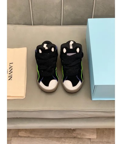 Acquista Lanvin Curb Lace-up Sneakers: Eleganza e Comfort per il Tuo Look Urbano | DripHouse