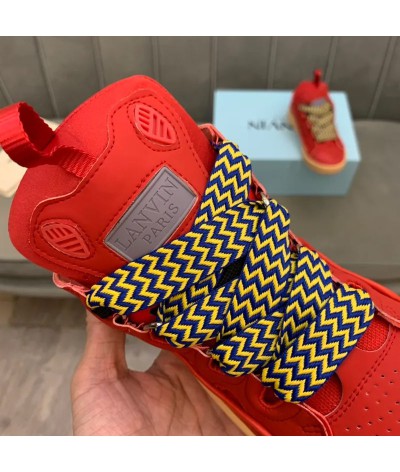 Acquista Lanvin Curb Lace-up Sneakers: Eleganza e Comfort per il Tuo Look Urbano | DripHouse