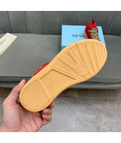 Acquista Lanvin Curb Lace-up Sneakers: Eleganza e Comfort per il Tuo Look Urbano | DripHouse