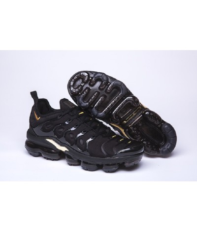 Nike Air Vapormax Plus Tn Black Gold
