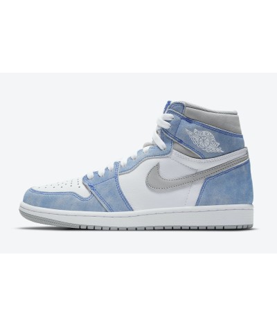 Nike AIr Jordan 1 Retro OG Hyper Royal 1