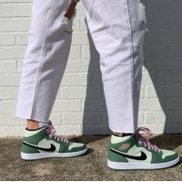 Nike Air Jordan 1 Mid Dutch Green