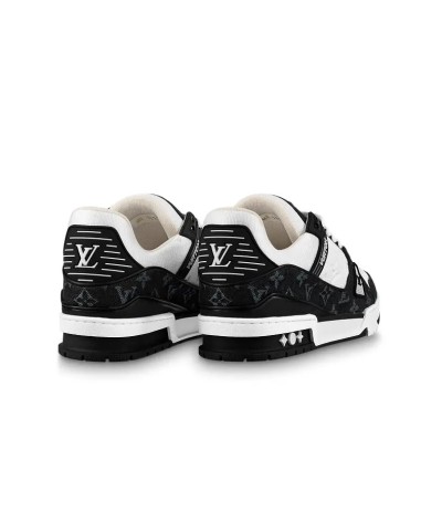 Louis Vuitton Sneaker Black