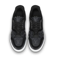 Louis Vuitton Trainer Sneaker Black
